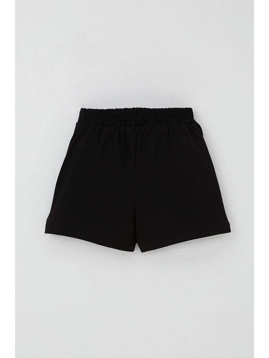 Kız Çocuk Şort Etek Fiyonk Aksesuarlı Fırfırlı Siyah (3-8 Yaş)-1