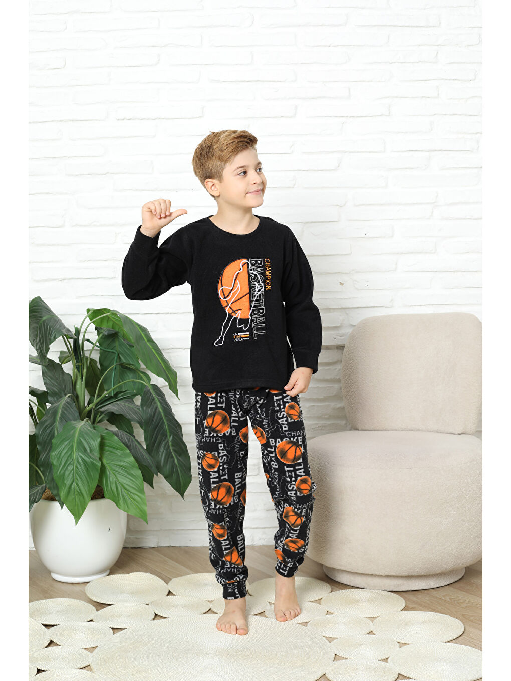 Siyah Erkek Çocuk Welsoft/Polar Kumaş Pijama Takımı 12491