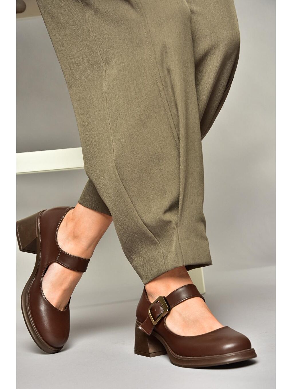 T8202360 Kahverengi Kadın Topuklu Ayakkabı-3