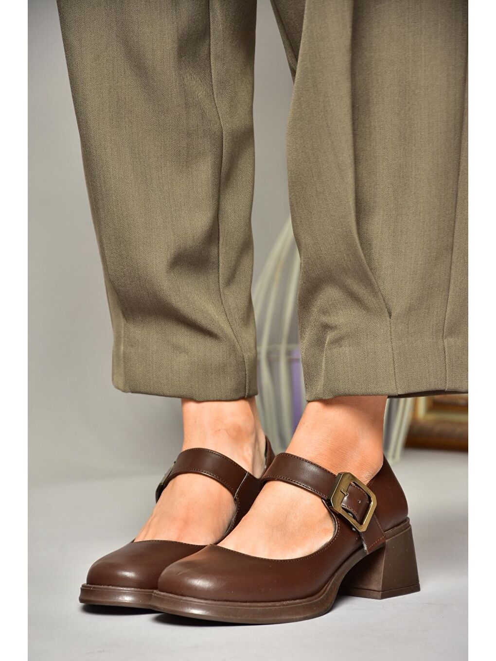 T8202360 Kahverengi Kadın Topuklu Ayakkabı-4