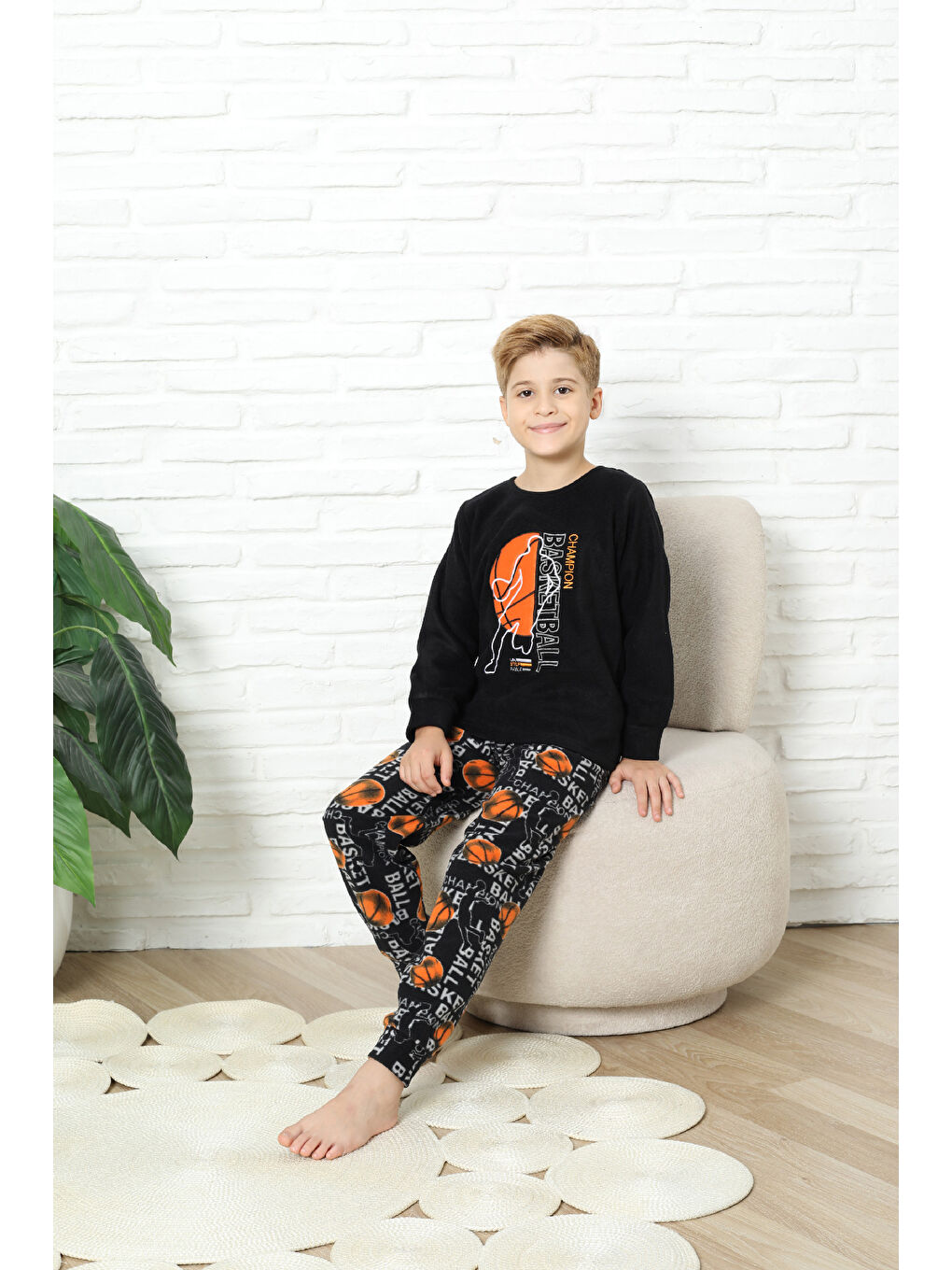 Siyah Erkek Çocuk Welsoft/Polar Kumaş Pijama Takımı 12491-1