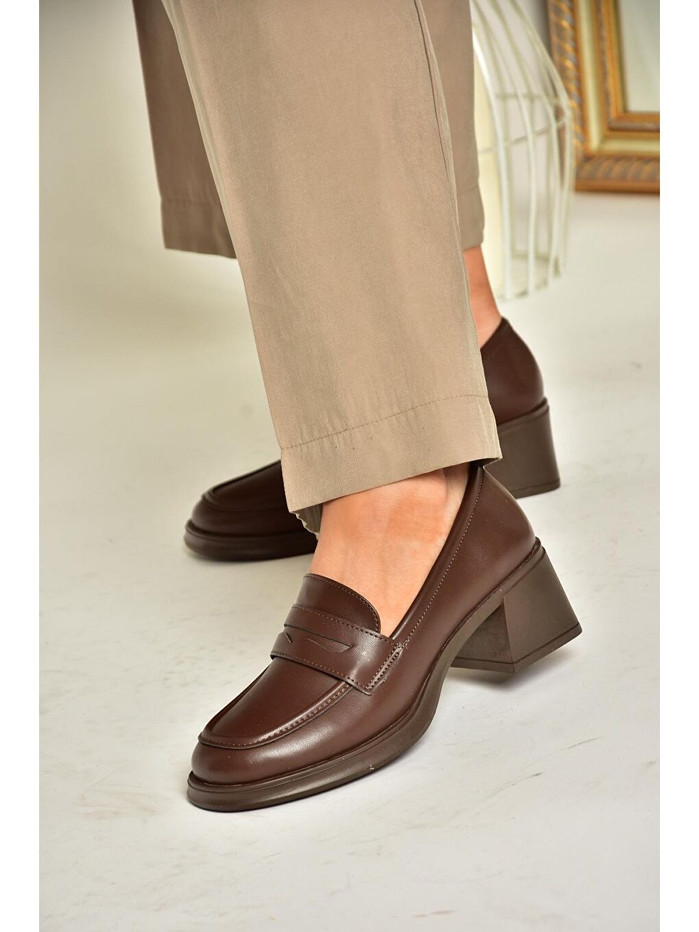 T8201453 Kahverengi Kadın Topuklu Ayakkabı-2