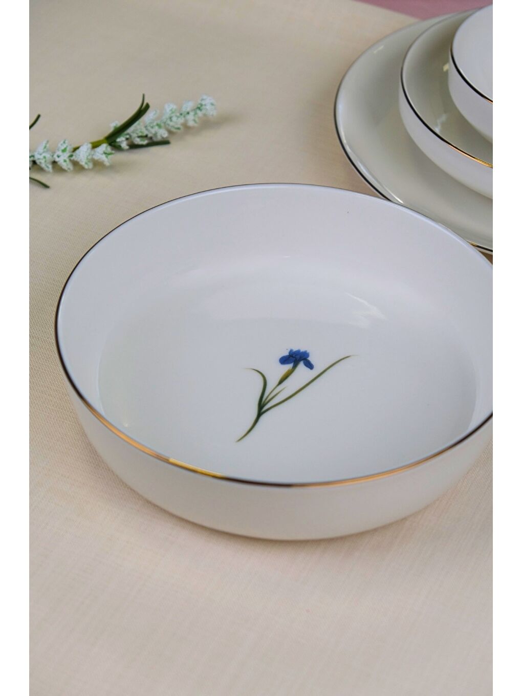 Beyaz Porselen İris Altın Yaldızlı Kase 20,50x5cm 1170cc 4 LÜ-1