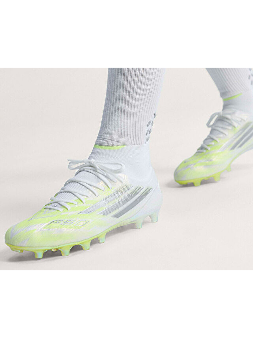 F50 Sparkfusion Eli Unisex Çoklu Çim Zemin Kramponu Jr6474 Beyaz-1