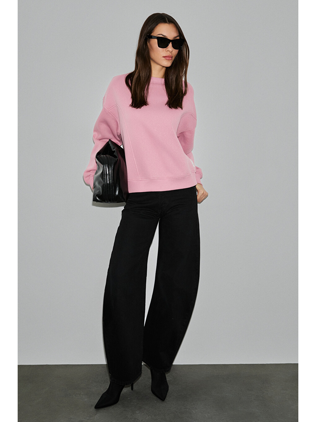 Serenya Kadın Pamuklu Etiket Detaylı Bisiklet Yaka Pembe Sweatshirt
