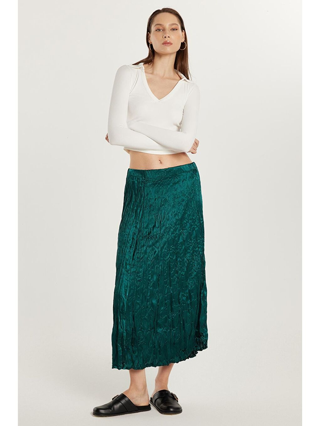 Kadın Regular Fit Desenli Saten Yeşil Etek-1