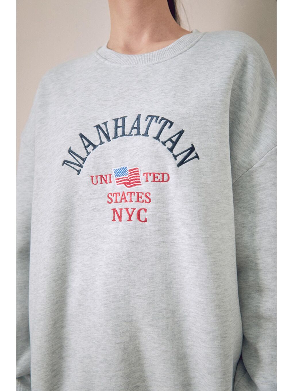 Fullamoda Gri Manhattan Nakışlı Bisiklet Yaka Sweatshirt - 2