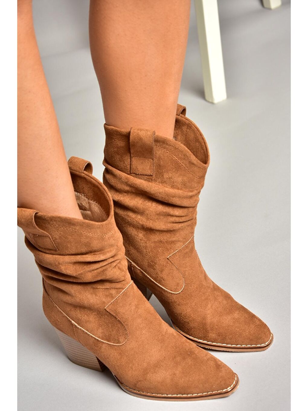 Kahverengi T296713002 Taba Süet Kalın Topuklu Kadın Bot-1
