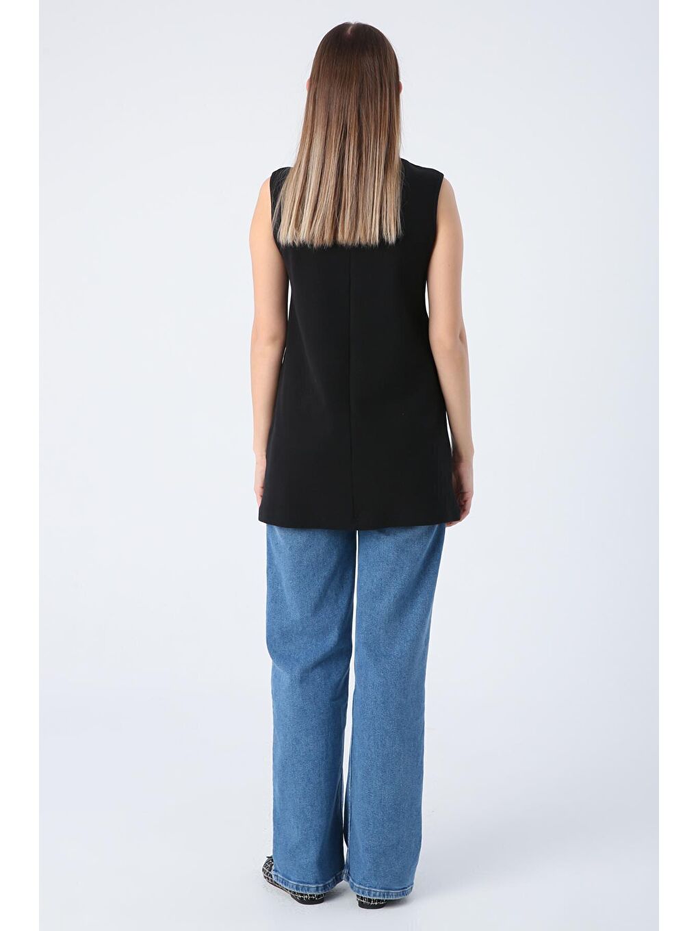 Siyah Pamuklu Fitilli Kolsuz Tişört-2