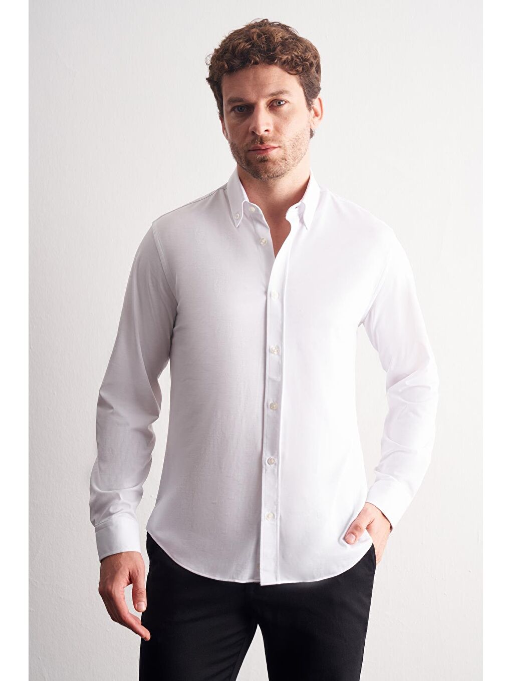 Beyaz Düğmeli Yaka Örme Uzun Kol Performans Ürün Slim Fit Esnek Gömlek 1004255270-2