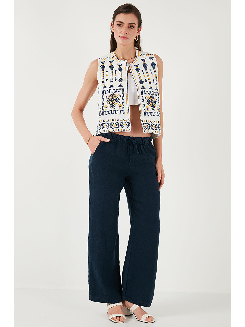 Lela Lacivert Relaxed Fit Normal Bel Geniş Paça Çift Cepli Keten Pantolon 668Yp4991 - 3
