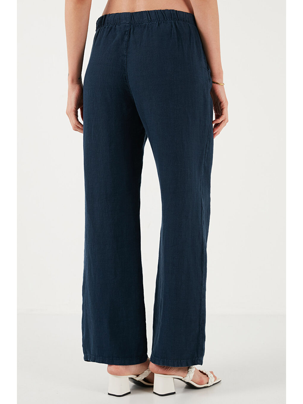 Lela Lacivert Relaxed Fit Normal Bel Geniş Paça Çift Cepli Keten Pantolon 668Yp4991 - 6