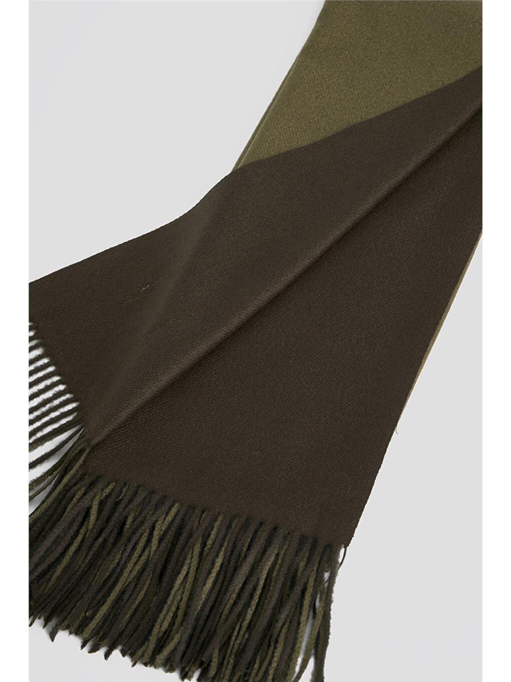 Püsküllü Akrilik Atkı Haki-2