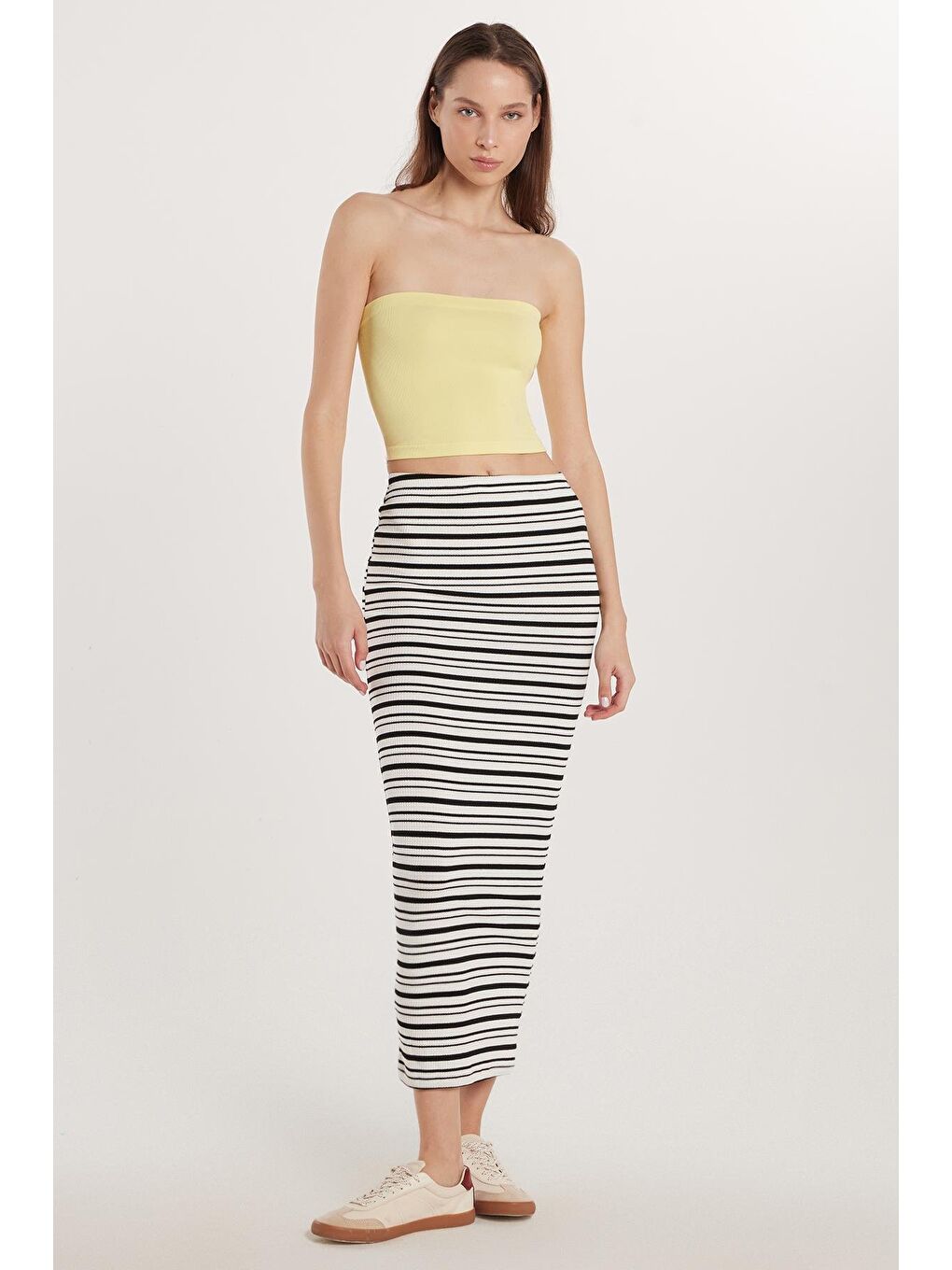 Karışık Kadın Slim Fit Viskon Çizgili Normal Bel Etek-1
