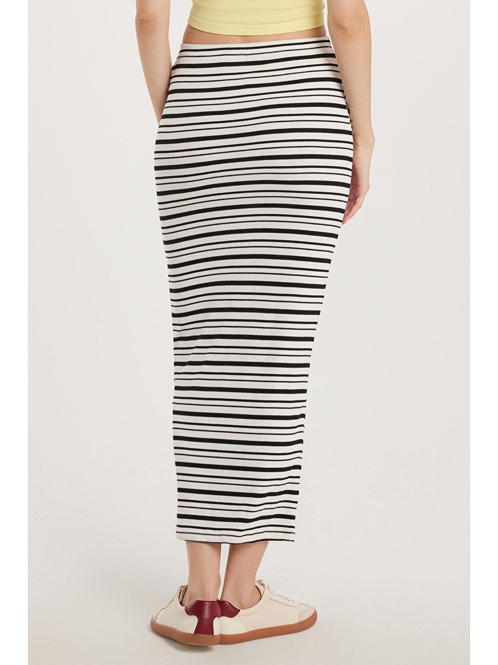 Karışık Kadın Slim Fit Viskon Çizgili Normal Bel Etek-4
