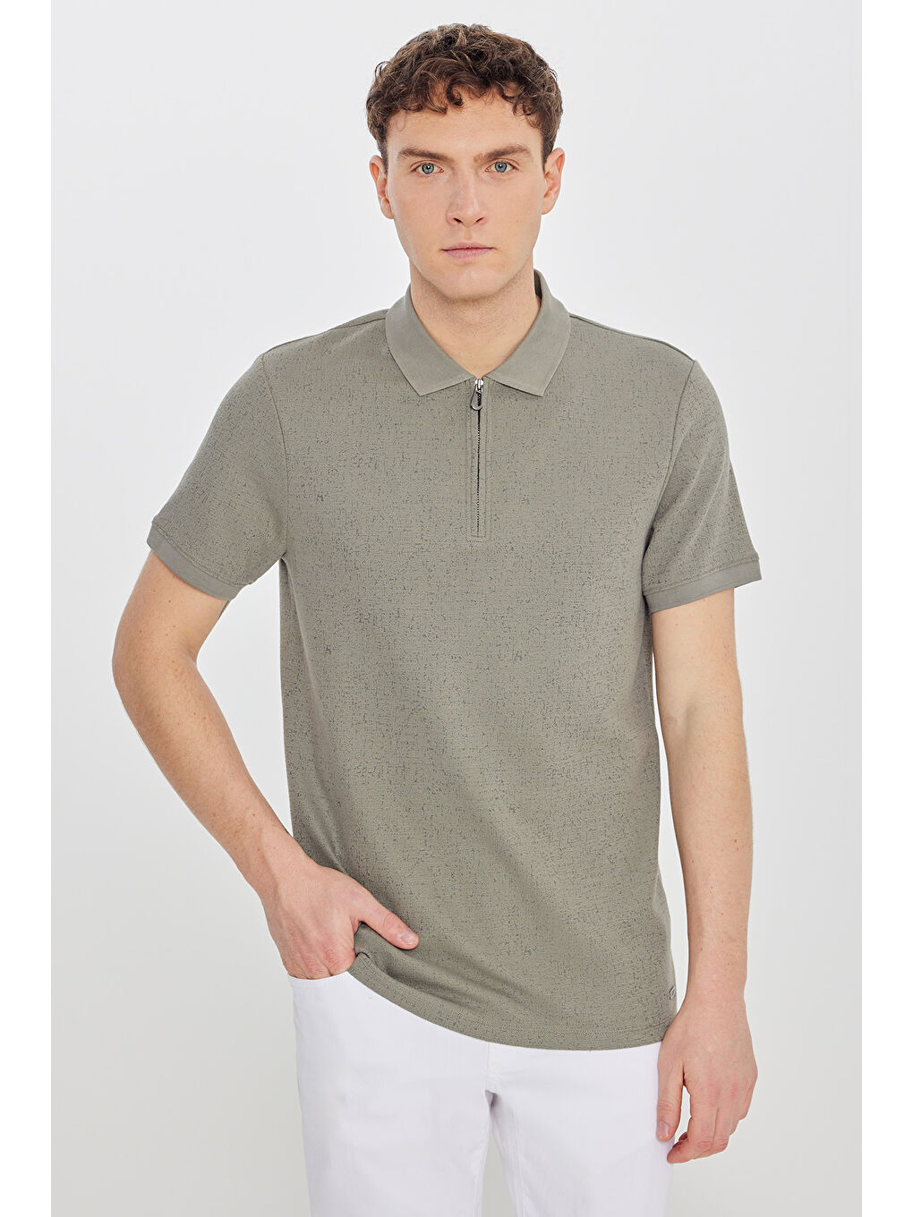 Erkek Haki Pamuklu Slim Fit Dar Kesim Polo Yaka Jakarlı Esnek Tişört