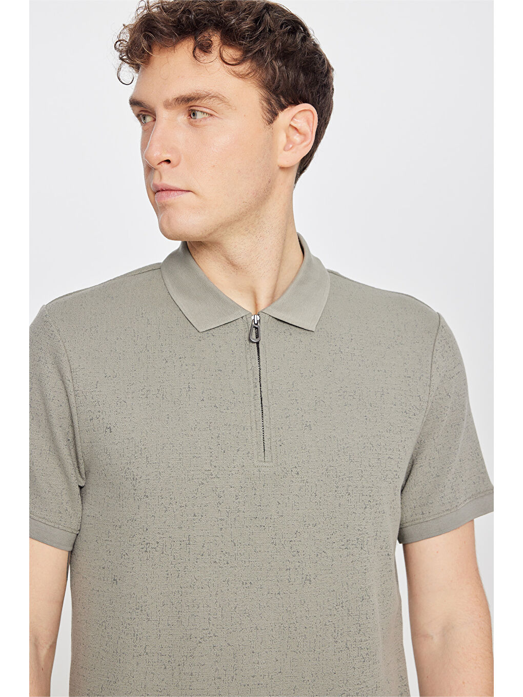 Erkek Haki Pamuklu Slim Fit Dar Kesim Polo Yaka Jakarlı Esnek Tişört-3