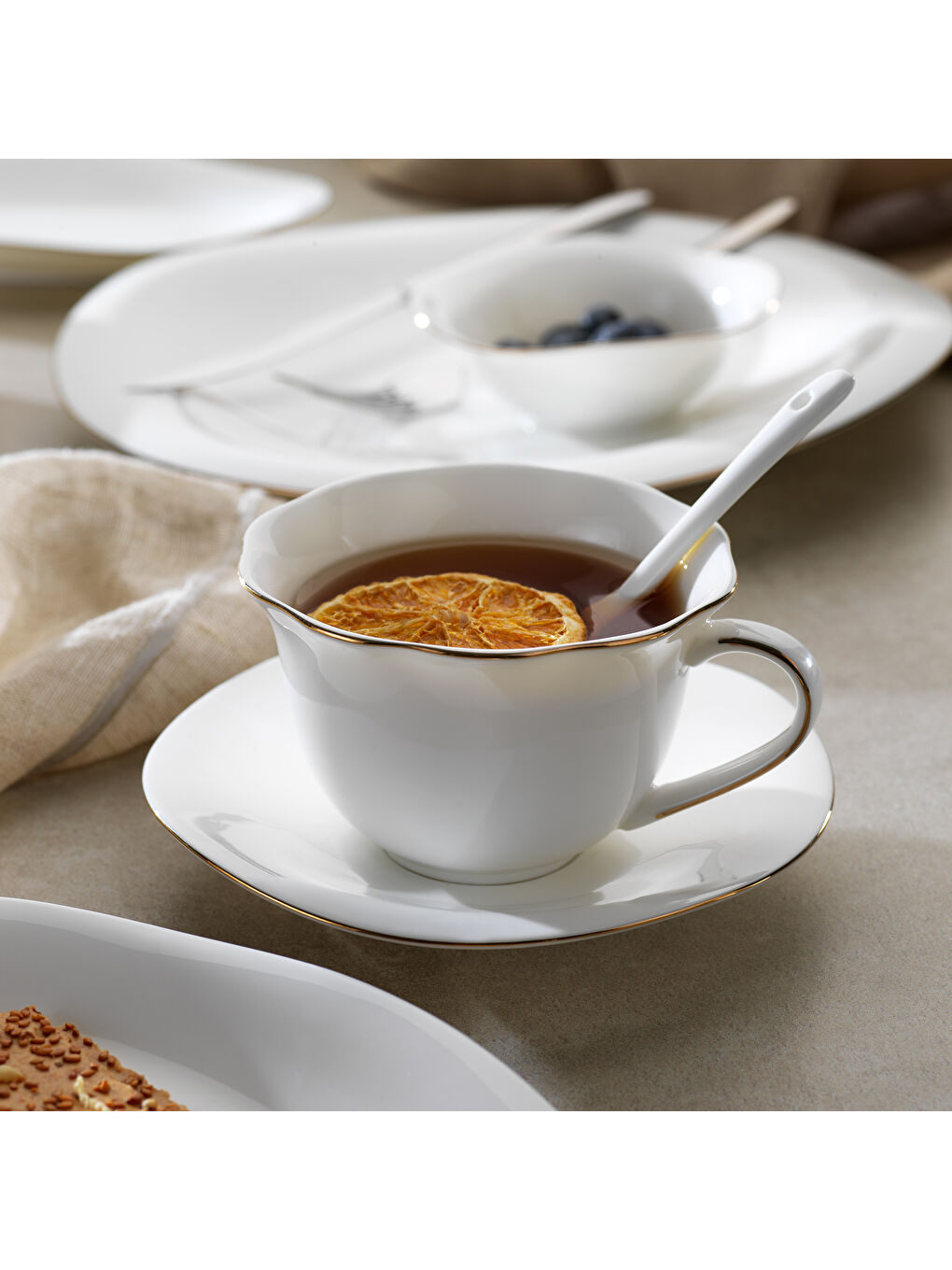 Beyaz Superfine Bone Elixir Kahvaltı Takımı 32 Parça-Gold-2