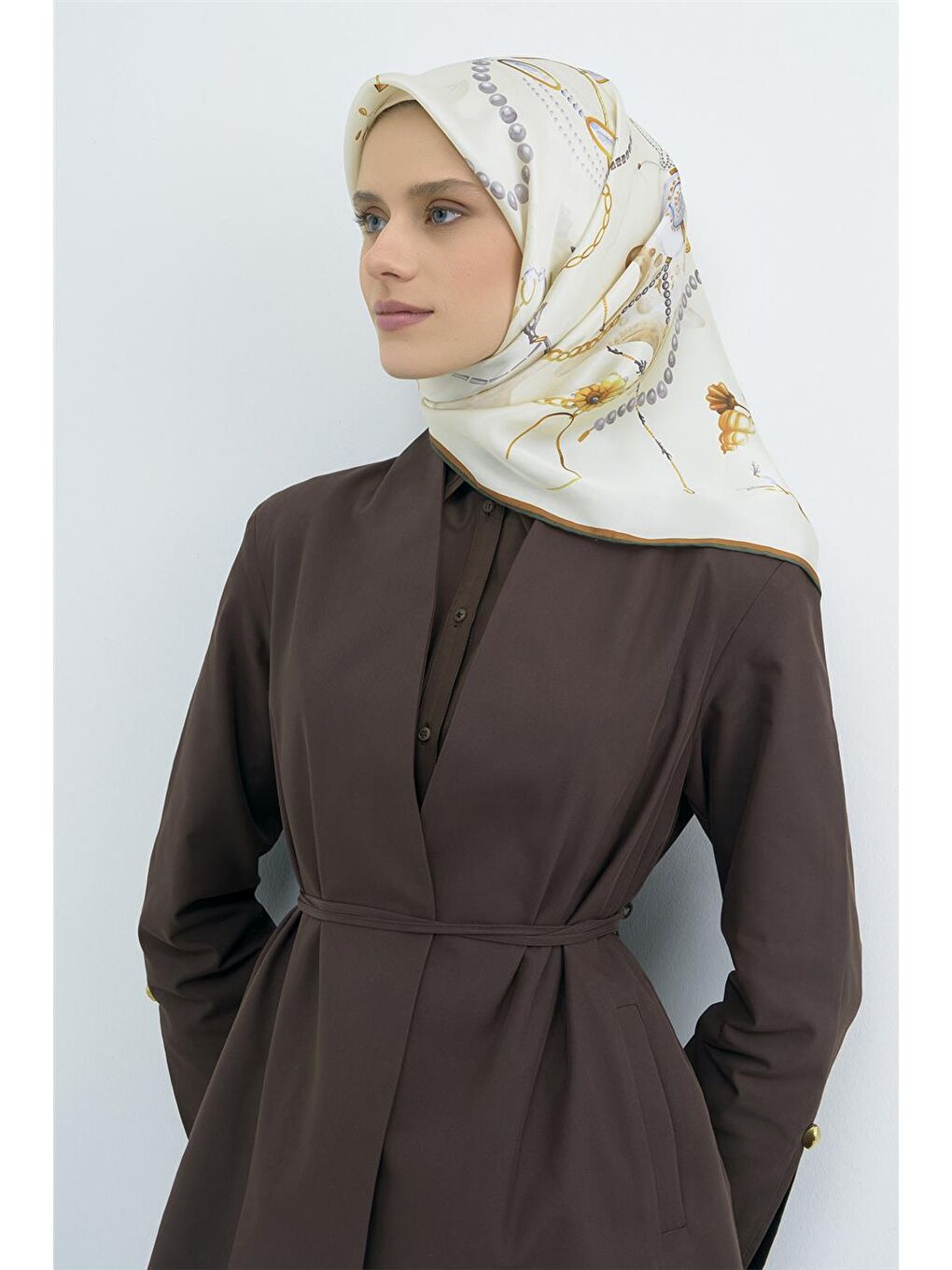 Ekru Saf İpek Twill Eşarp 9527D 84