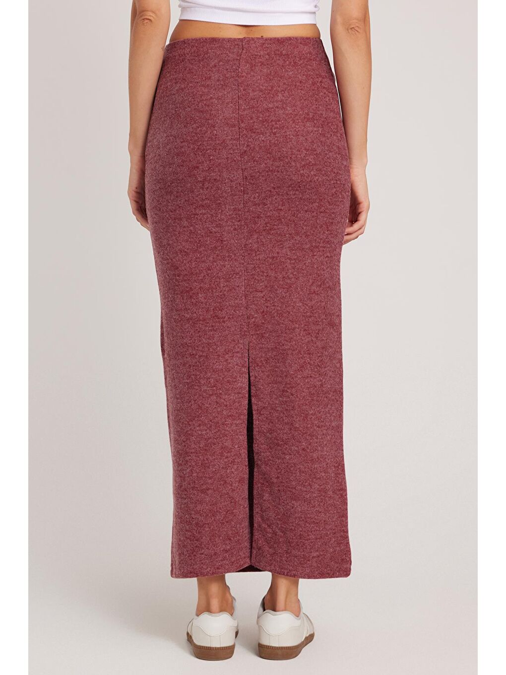 Kadın Slim Fit Dar Kesim Yırtmaçlı Bordo Etek-6