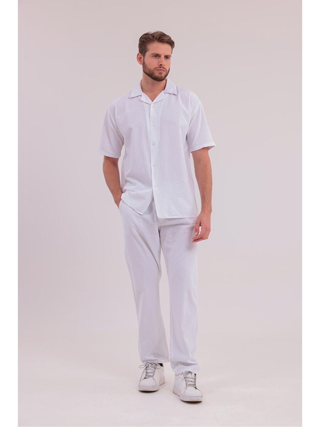 Beyaz Erkek Kısa Kol Gömlek Pantolon - Nefes Alan Kumaş Yazlık Keten Karışımlı Takım-1