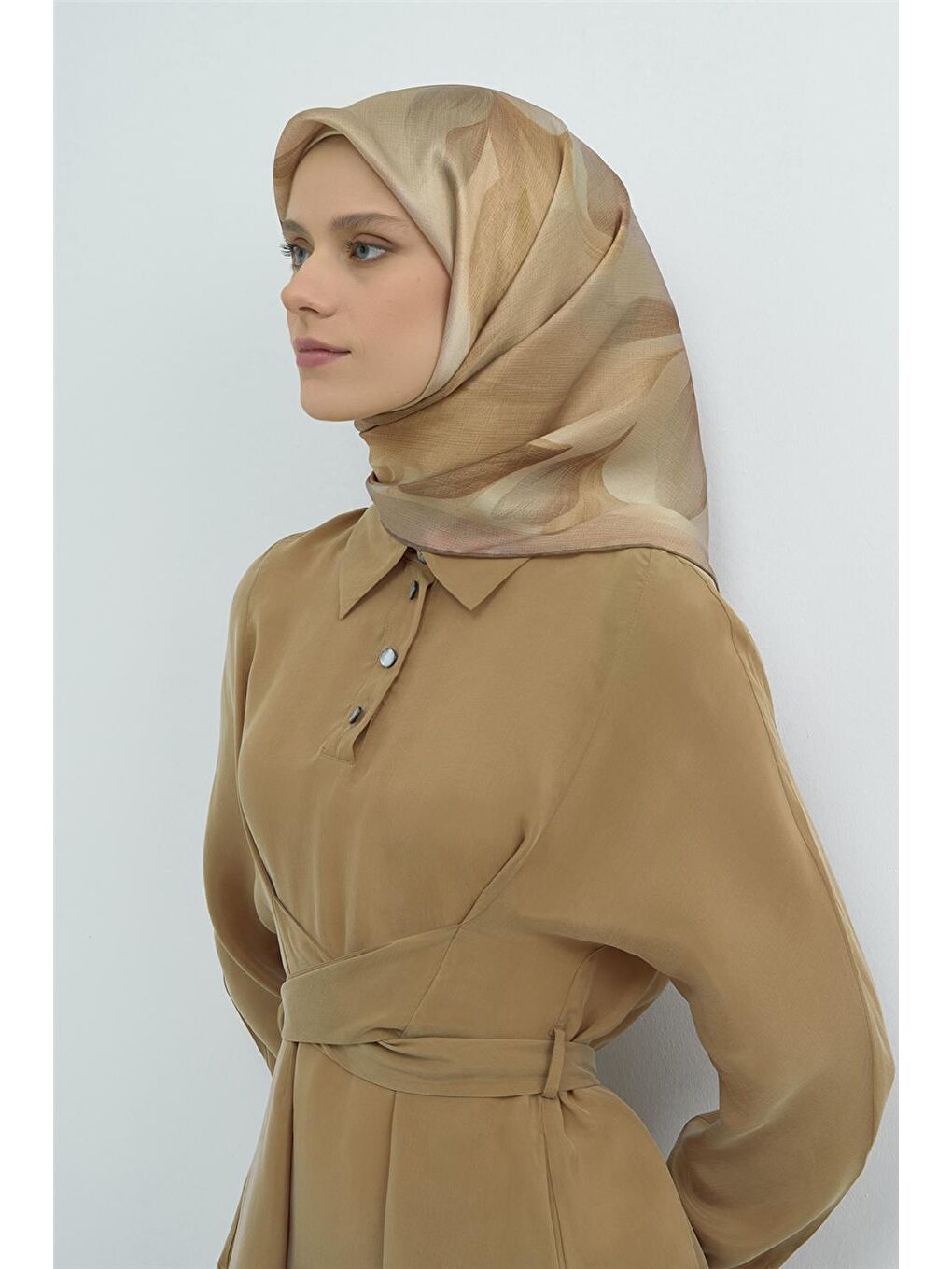 Kahverengi Saf İpek Twill Eşarp 9519D 85