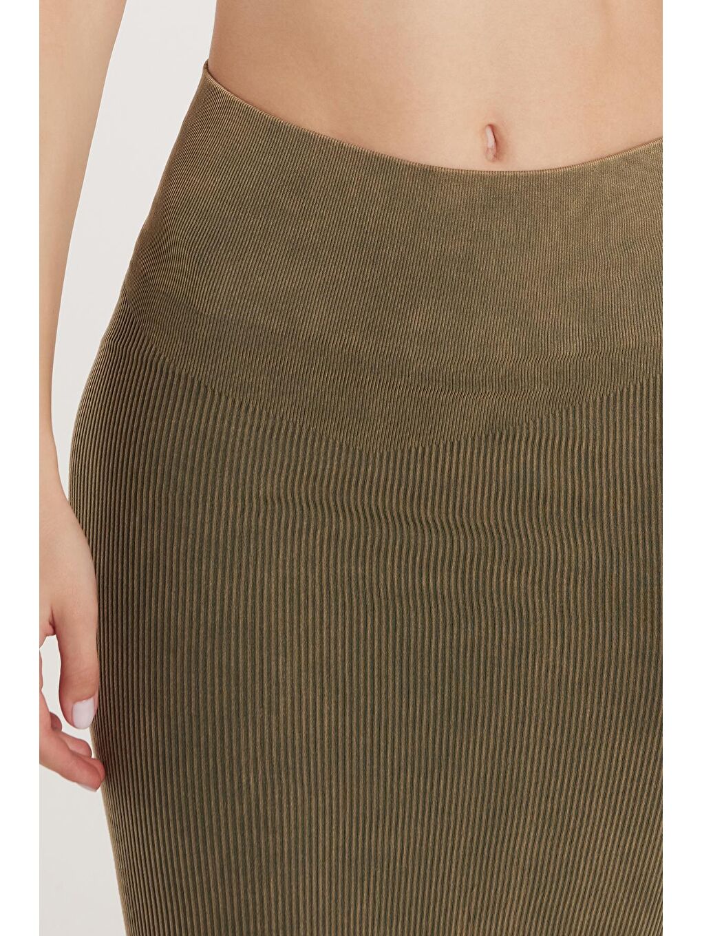 Kadın Slim Fit Pamuklu Düz Uzun Haki Etek-1