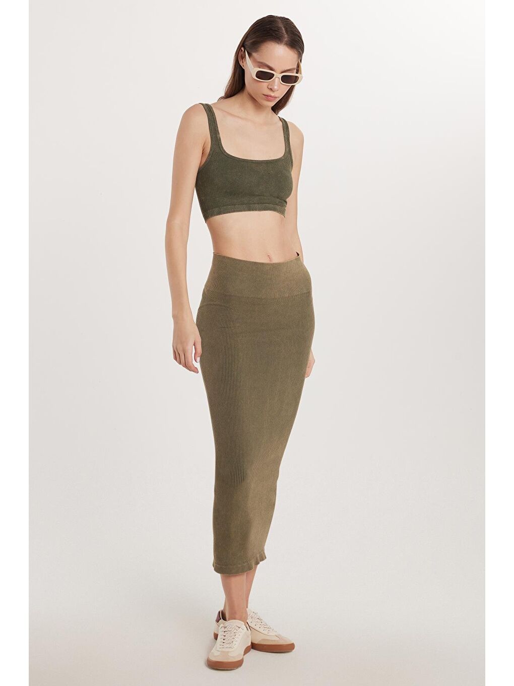 Kadın Slim Fit Pamuklu Düz Uzun Haki Etek-3