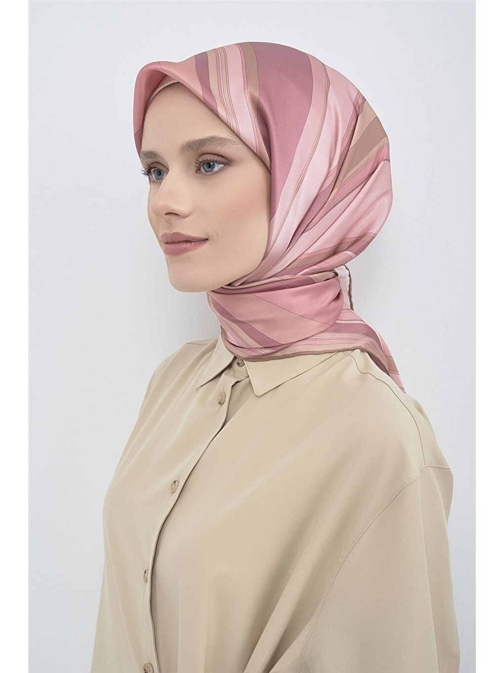 Pembe Saf İpek Sura Eşarp 9514D 05-2