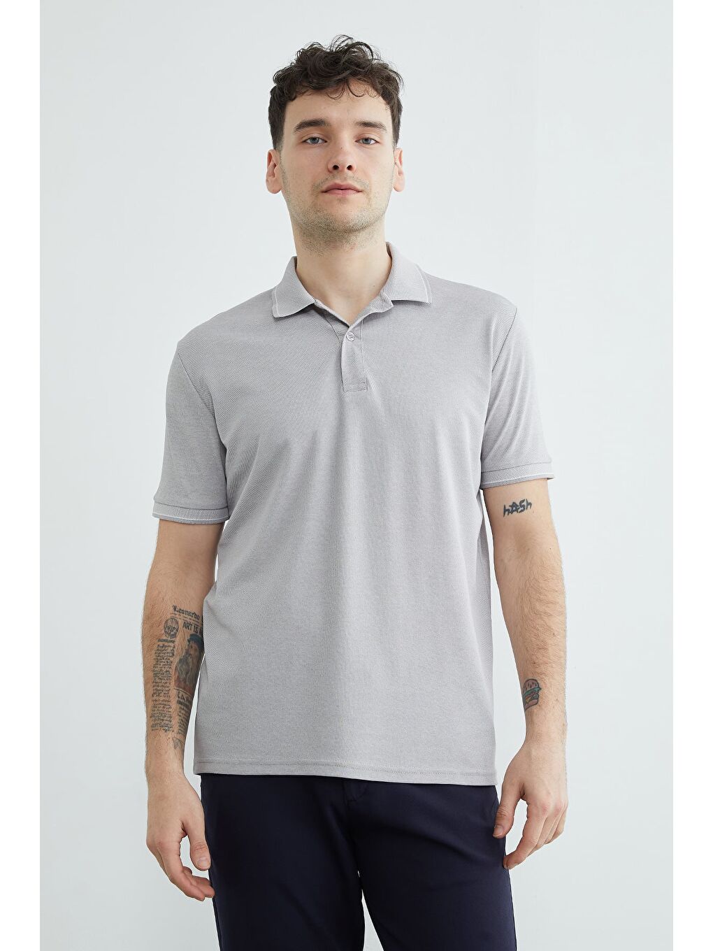 Gri Ribanalı Polo Yaka Tişört-3