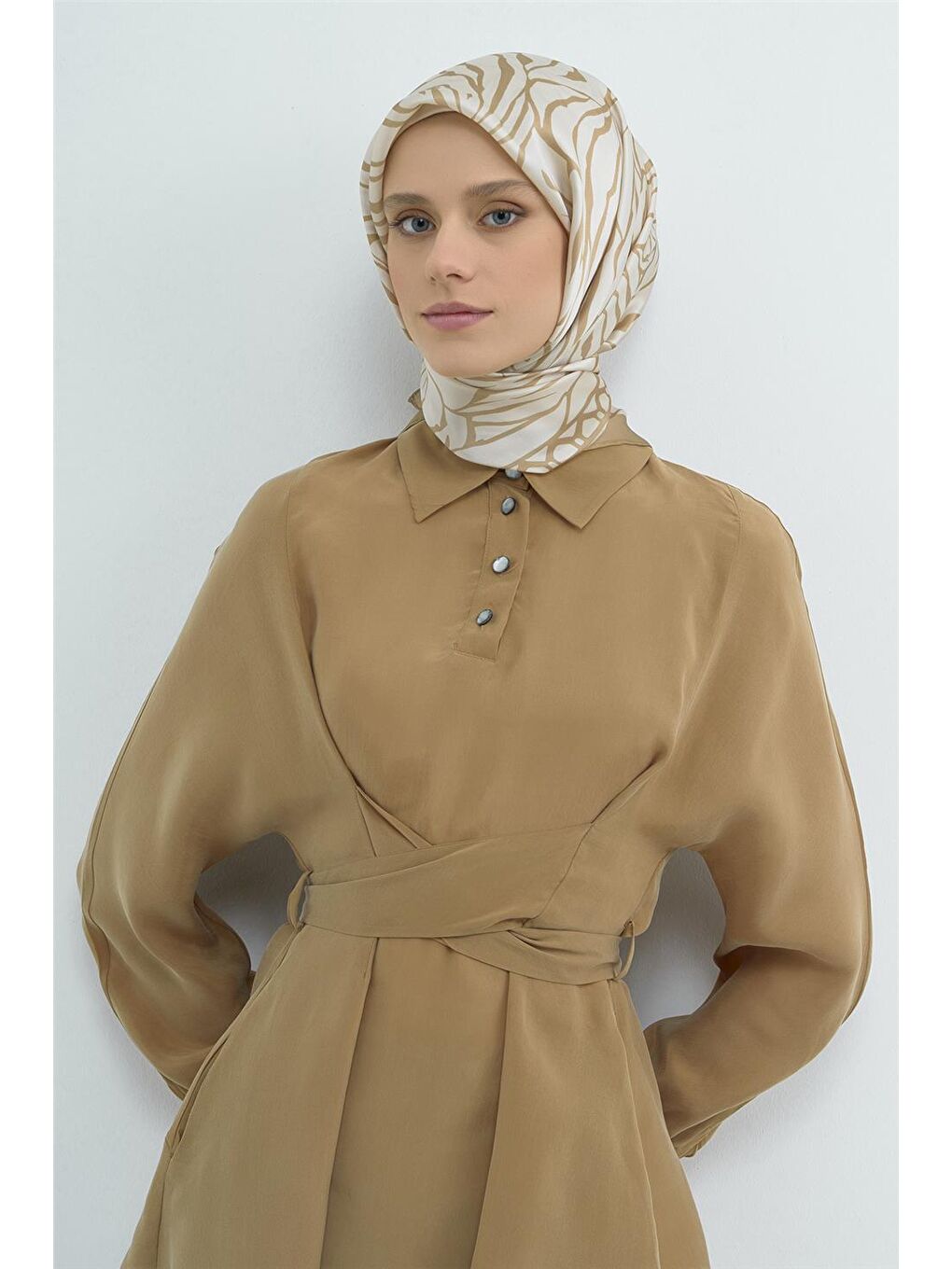 Bej Saf İpek Twill Eşarp 9511D 02-1