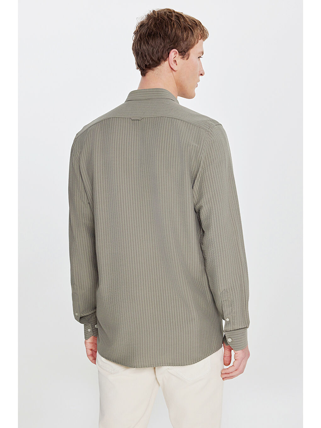 Erkek Haki Tailored Slim Fit Dar Kesim Düğmeli Yaka Gofre Desenli Travel Gömlek-4