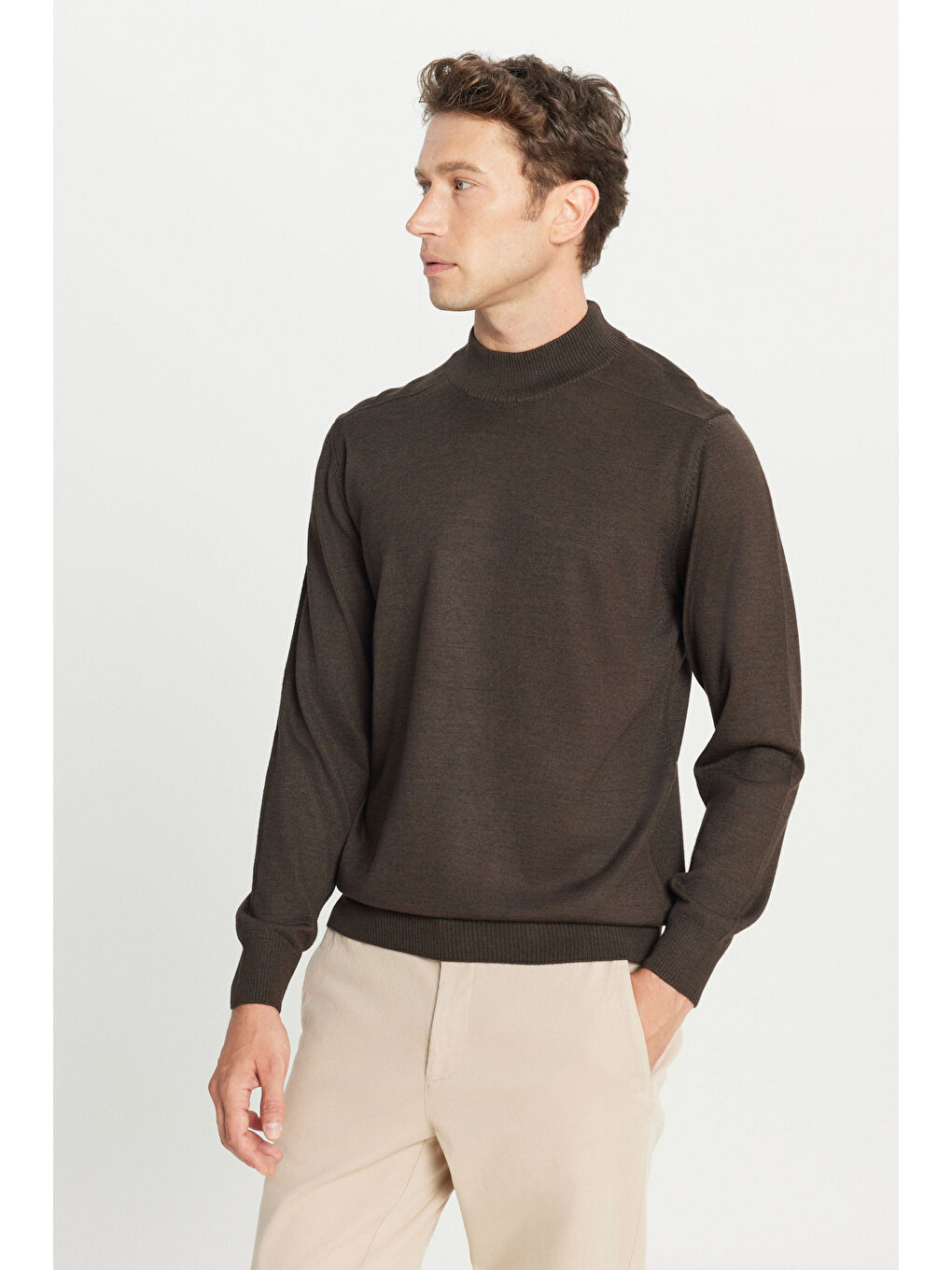 Erkek Kahverengi Yünlü Standart Fit Normal Kesim Yarım Balıkçı Yaka Basic Triko Kazak-2