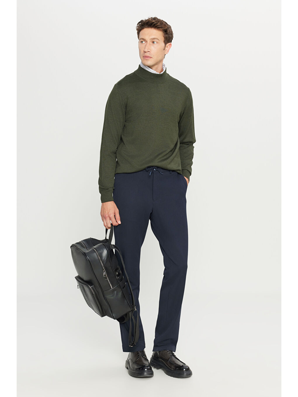 Erkek Haki Yünlü Standart Fit Normal Kesim Yarım Balıkçı Yaka Basic Triko Kazak-1