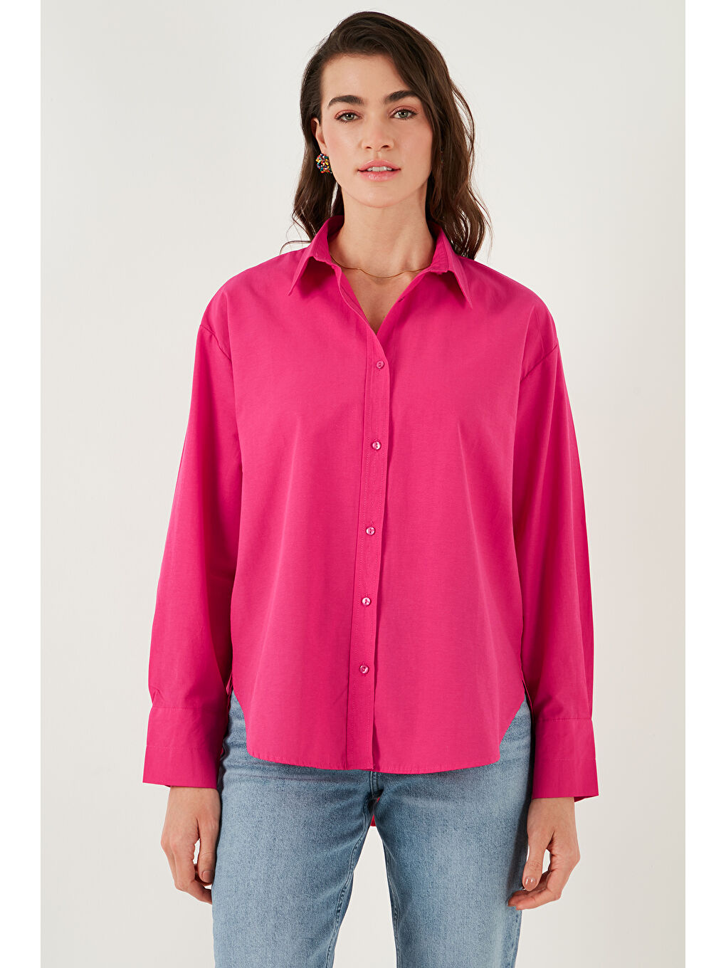 Fuşya Pamuklu Regular Fit Önü Kısa Arkası Uzun Oval Kesim Gömlek Cf25S163867-5