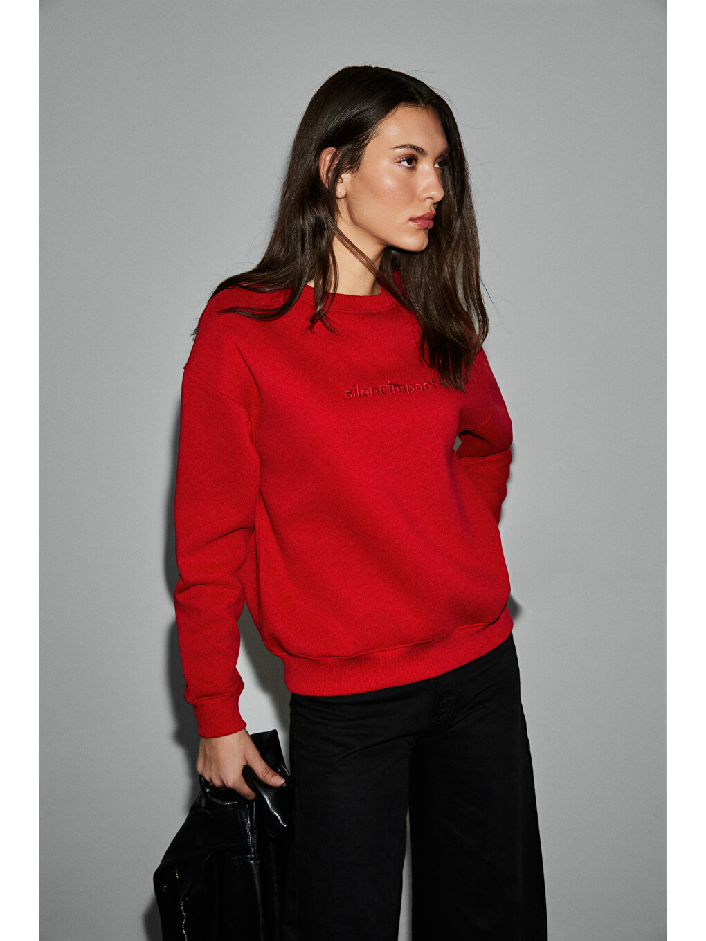Motıon Kadın Organik Pamuklu İçi Polarlı Yuvarlak Yaka Patch Detaylı Oversize Kırmızı Sweatshirt-3