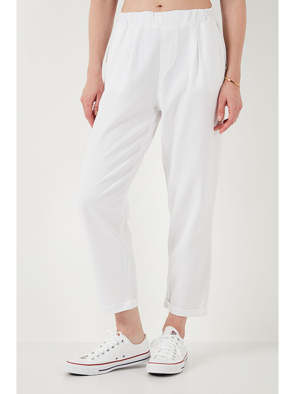 Beyaz Slim Fit Normal Bel Boru Paça Pantolon 668Yp5372-1