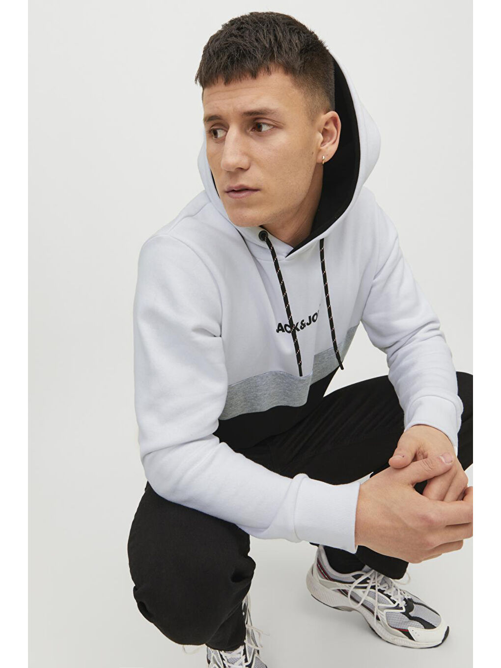 Jack & Jones Beyaz-Siyah Essentials Jjereid Renk Bloklu Kapüşonlu Erkek Sweat 12233959 - 3