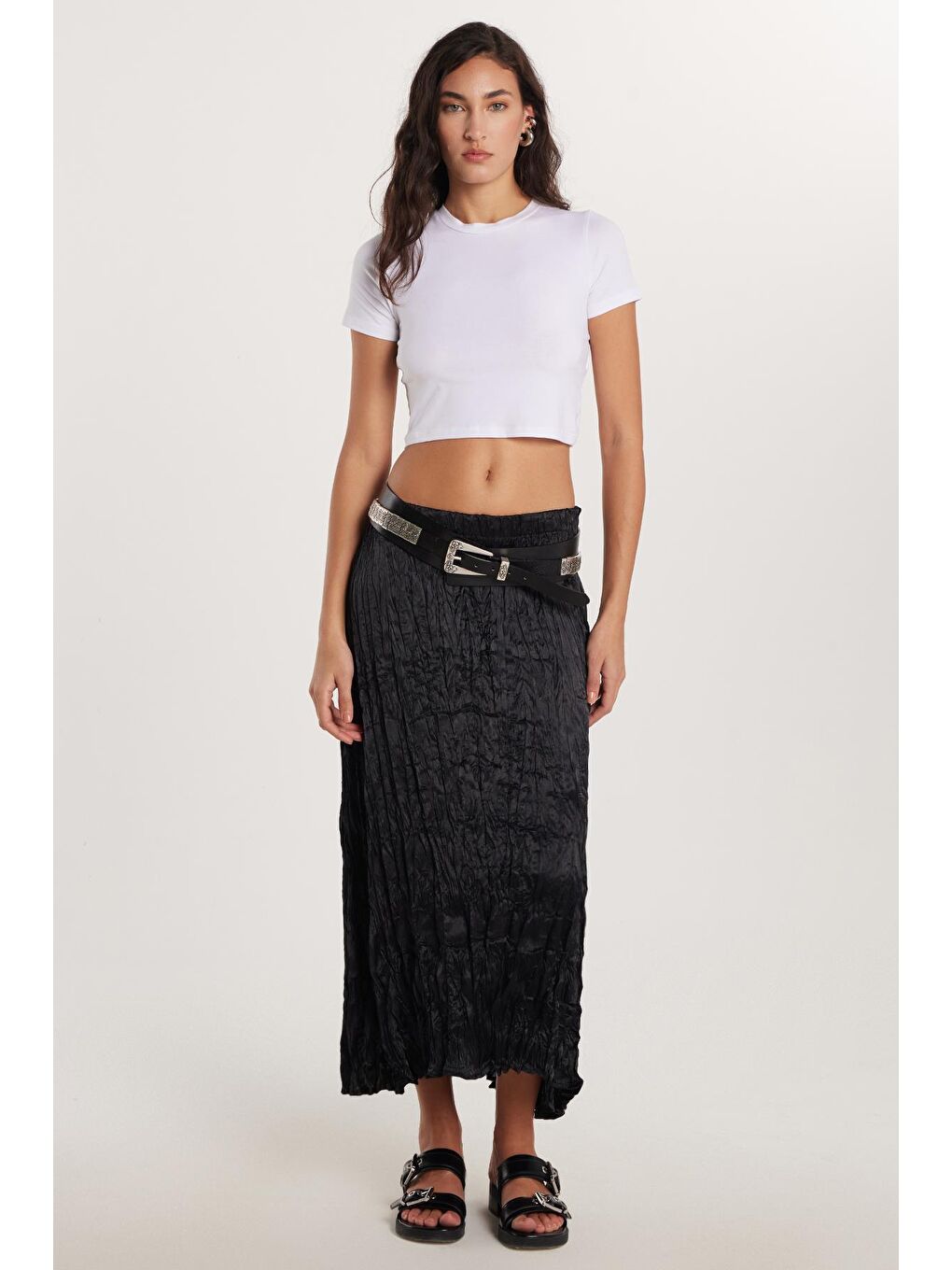 Kadın Regular Fit Desenli Saten Siyah Etek-3