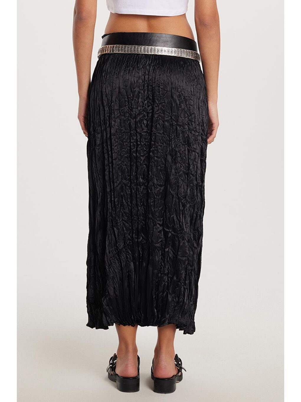 Kadın Regular Fit Desenli Saten Siyah Etek-4