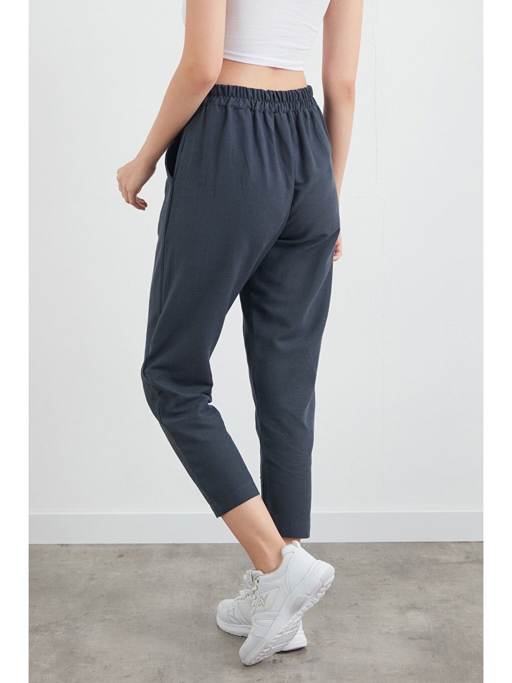 Antrasit Beli Bağlamalı Straight Keten Pantolon-3