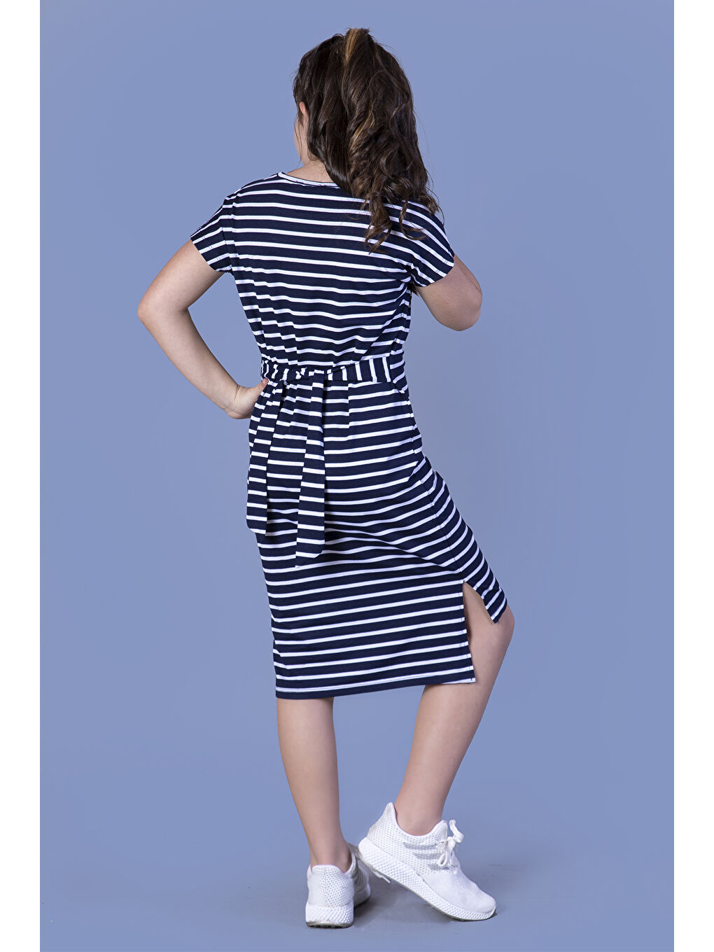 Lacivert Kız Çocuk Beli Bağlamalı İki Yanı Yırtmaç Detaylı Elbise-6