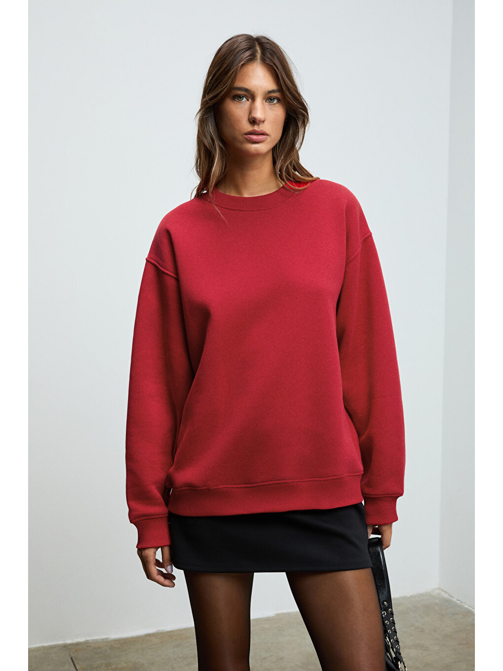 Karıus Kadın Organik Pamuklu İçi Polarlı Oversize Yuvarlak Yakalı Bordo Sweatshirt-2