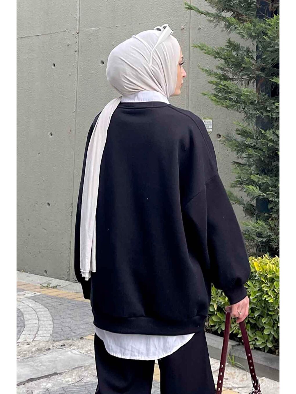 Jasmin Bisiklet Yaka Oversize Sweat Siyah-3