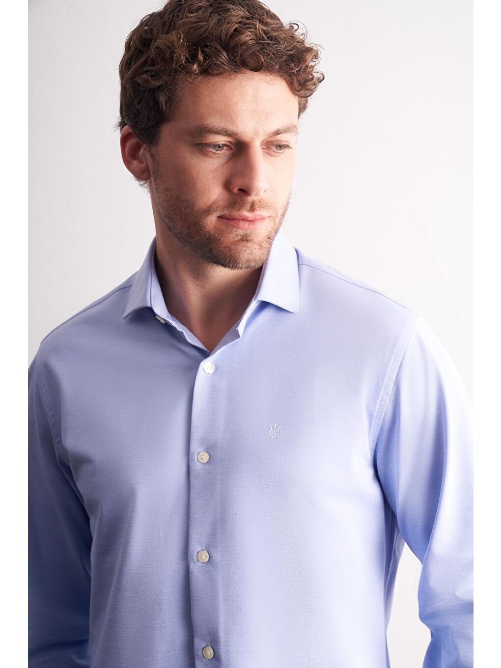 Mavi Yarım İtalyan Yaka Uzun Kol Premium Slim Fit %100 Pamuk Gömlek 1004255194-3