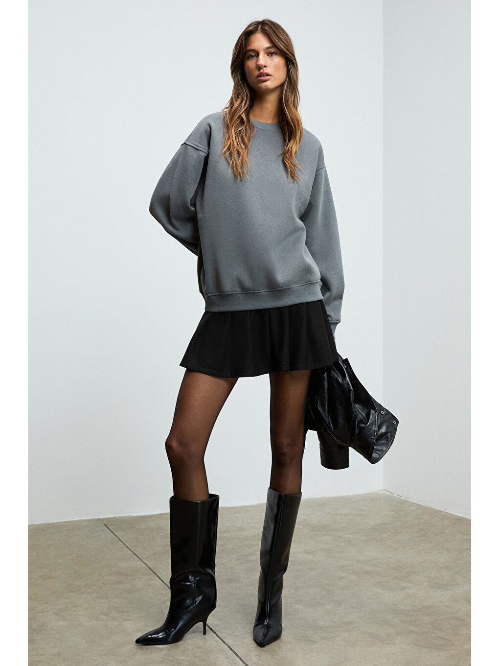 Karıus Kadın Organik Pamuklu İçi Polarlı Oversize Yuvarlak Yakalı Gri Sweatshirt-1
