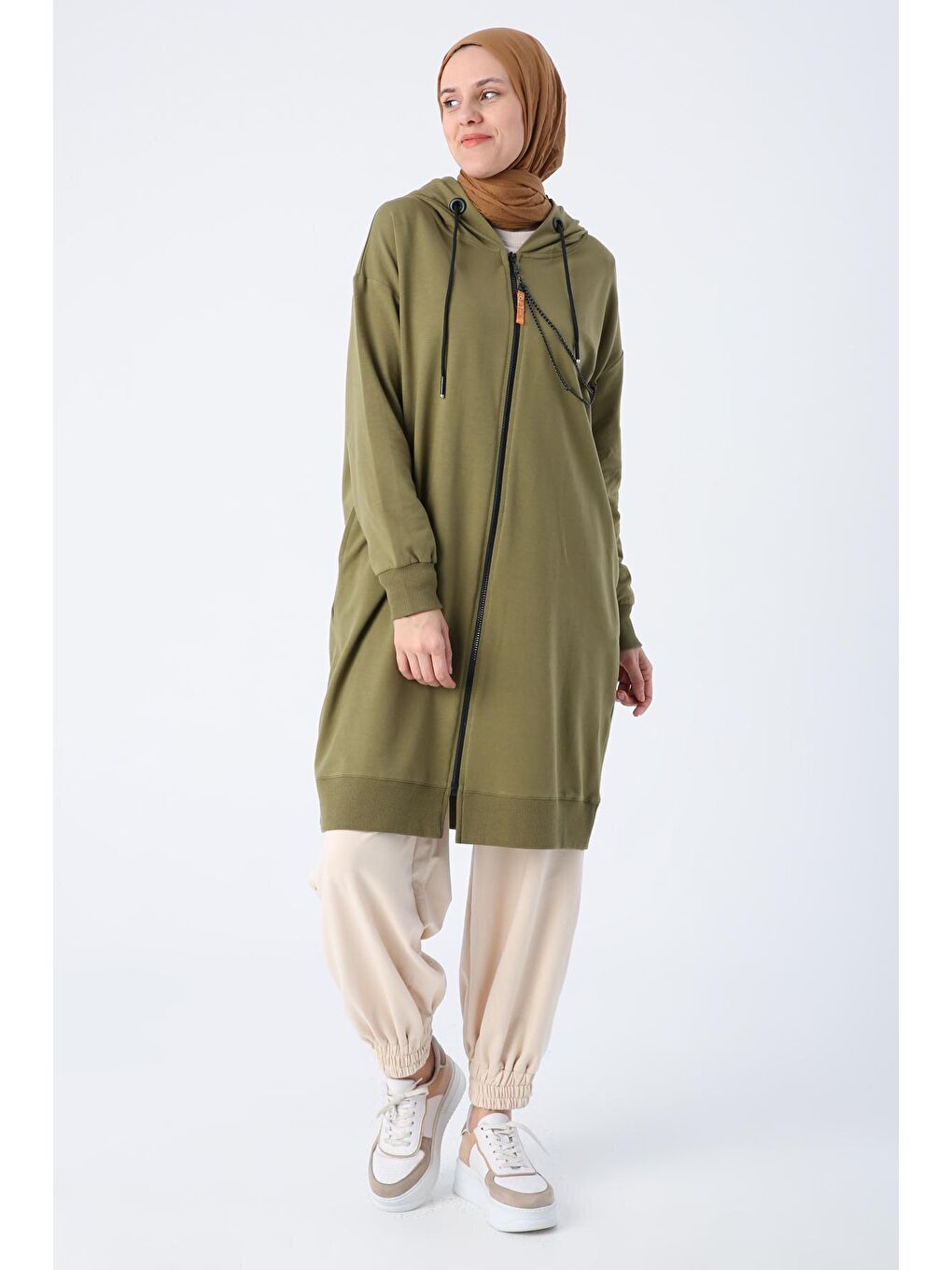 Haki Kapüşonlu Zincir Detaylı Fermuarlı Sweat Hırka-2