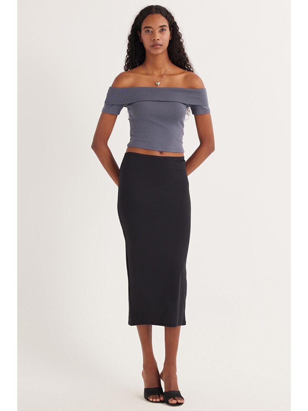 Kadın Slim Fit Dar Kesim Midi Boy Siyah Etek-4