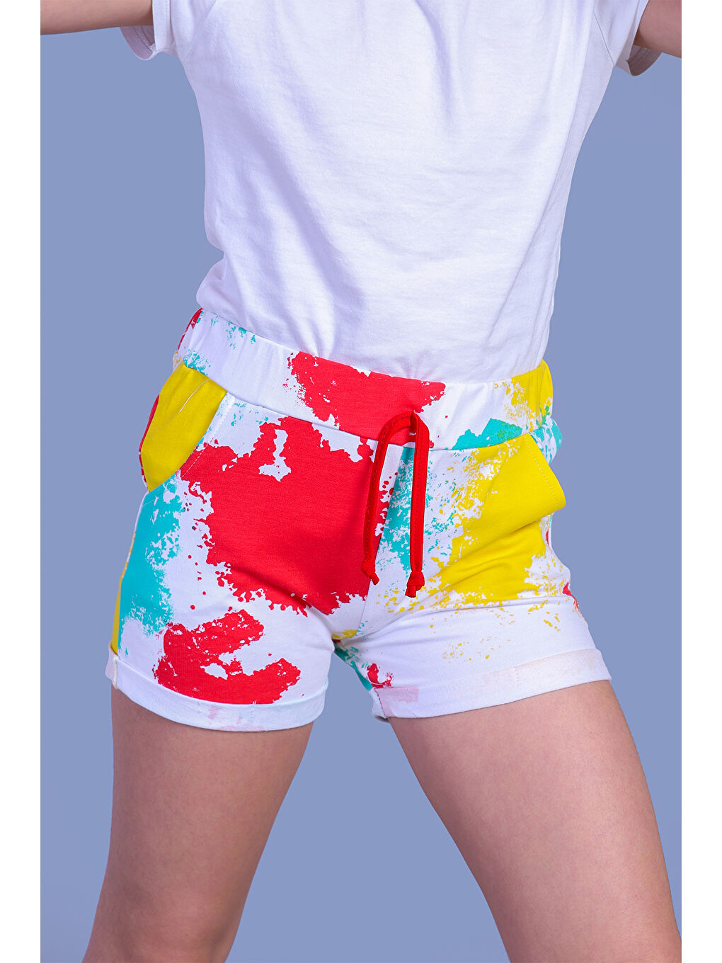 Sarı Kız Çocuk Batik Desenli İki Yanı Cepli Şort-1