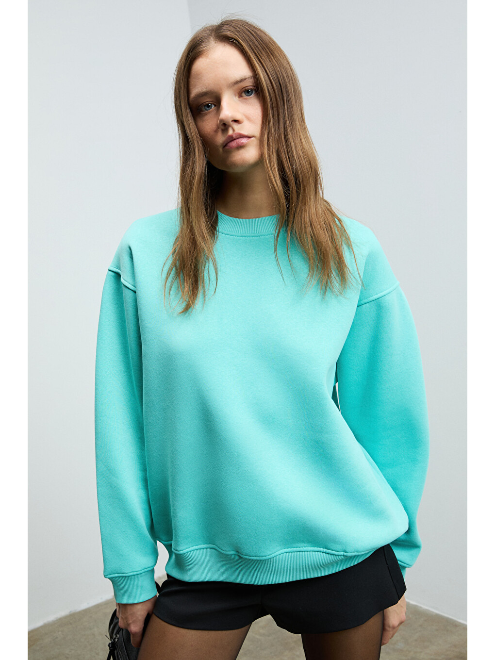 Karıus Kadın Organik Pamuklu İçi Polarlı Oversize Yuvarlak Yakalı Mavi Sweatshirt-1